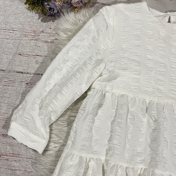 Zara Bloggers Favorite Textured Weave Tiered White Short Dress - Picture 4 of 10
